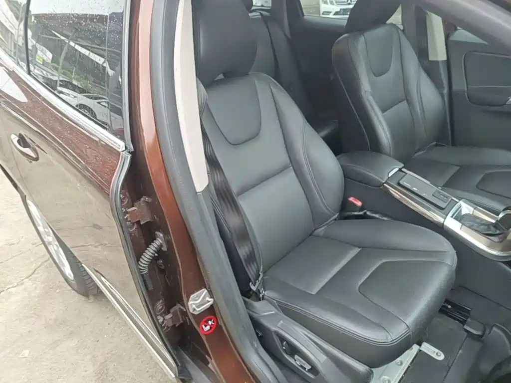 Photo 25 - Volvo XC60