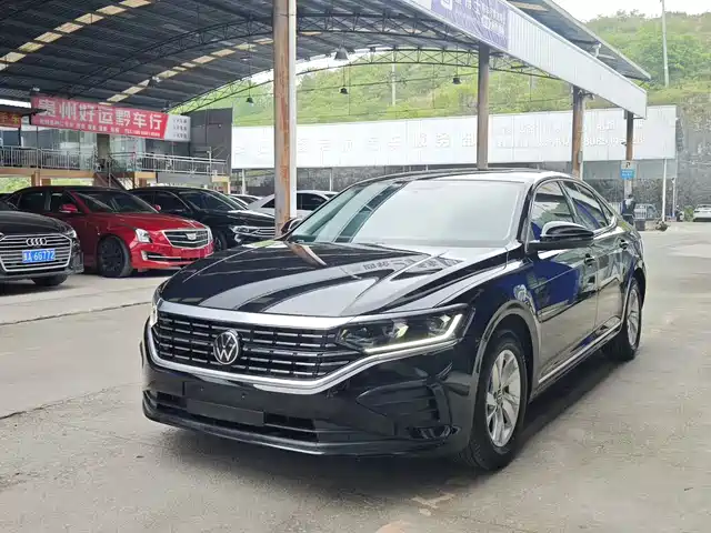 Volkswagen Passat 2022 280TSI Business Edition