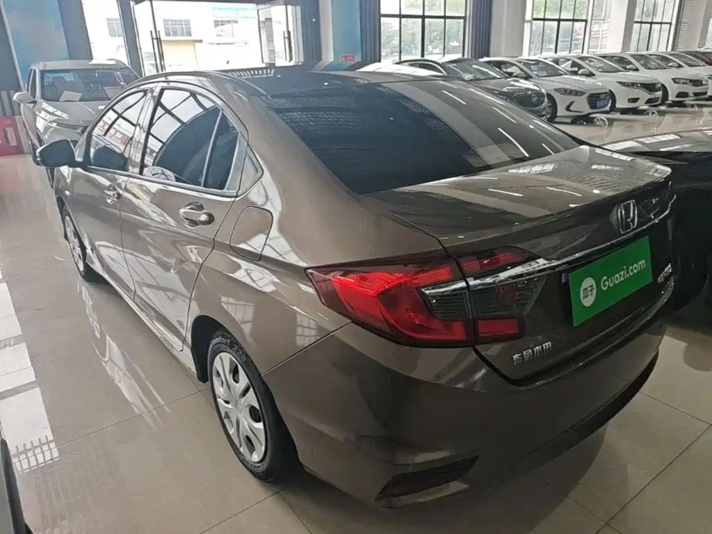Honda Greiz 2017 2016 1.5L CVT Classic Edition