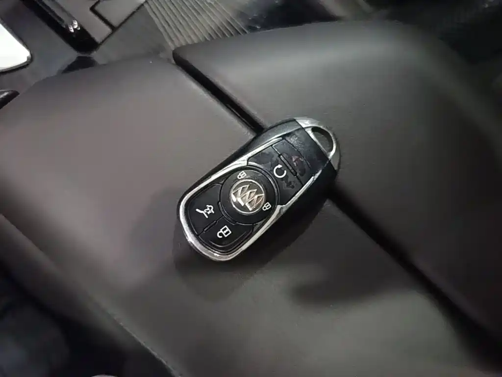 Фото 9 - Buick Enclave