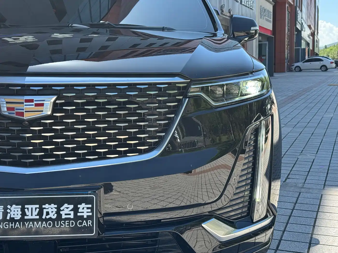 2025 Cadillac XT6