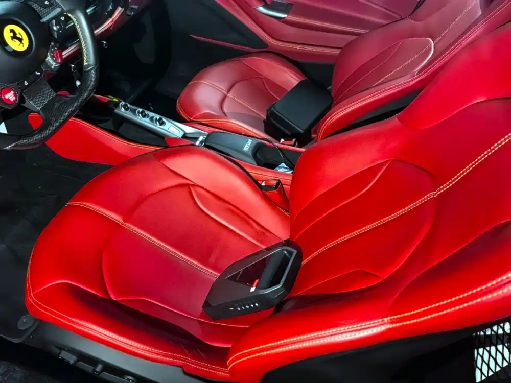 Ferrari F8 2022 2019 Tributo 3.9T V8