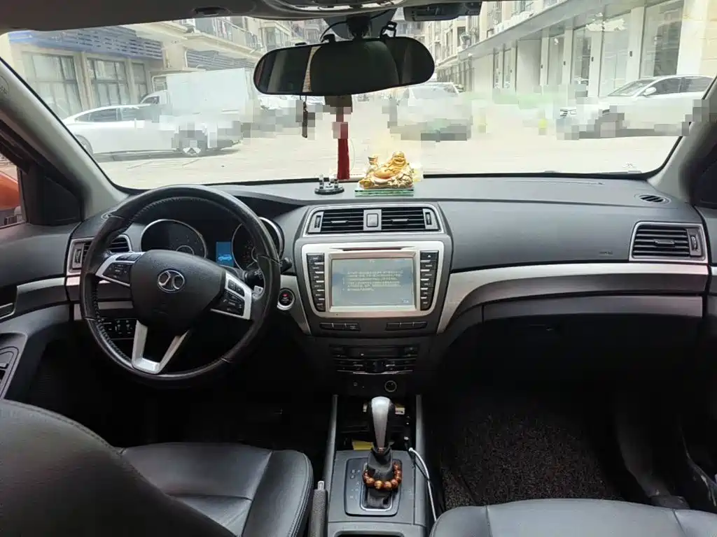 BAIC Senova X65 2015 2015 2.0T Automatic Elite
