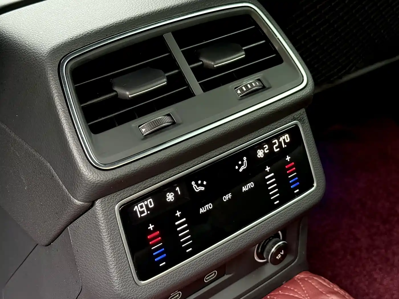Audi A6L 2023 45 TFSI quattro Premium Dynamic фото 15