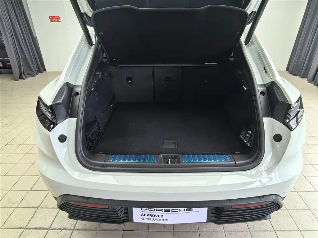 Porsche Macan EV 2025 2024 Macan Long Range