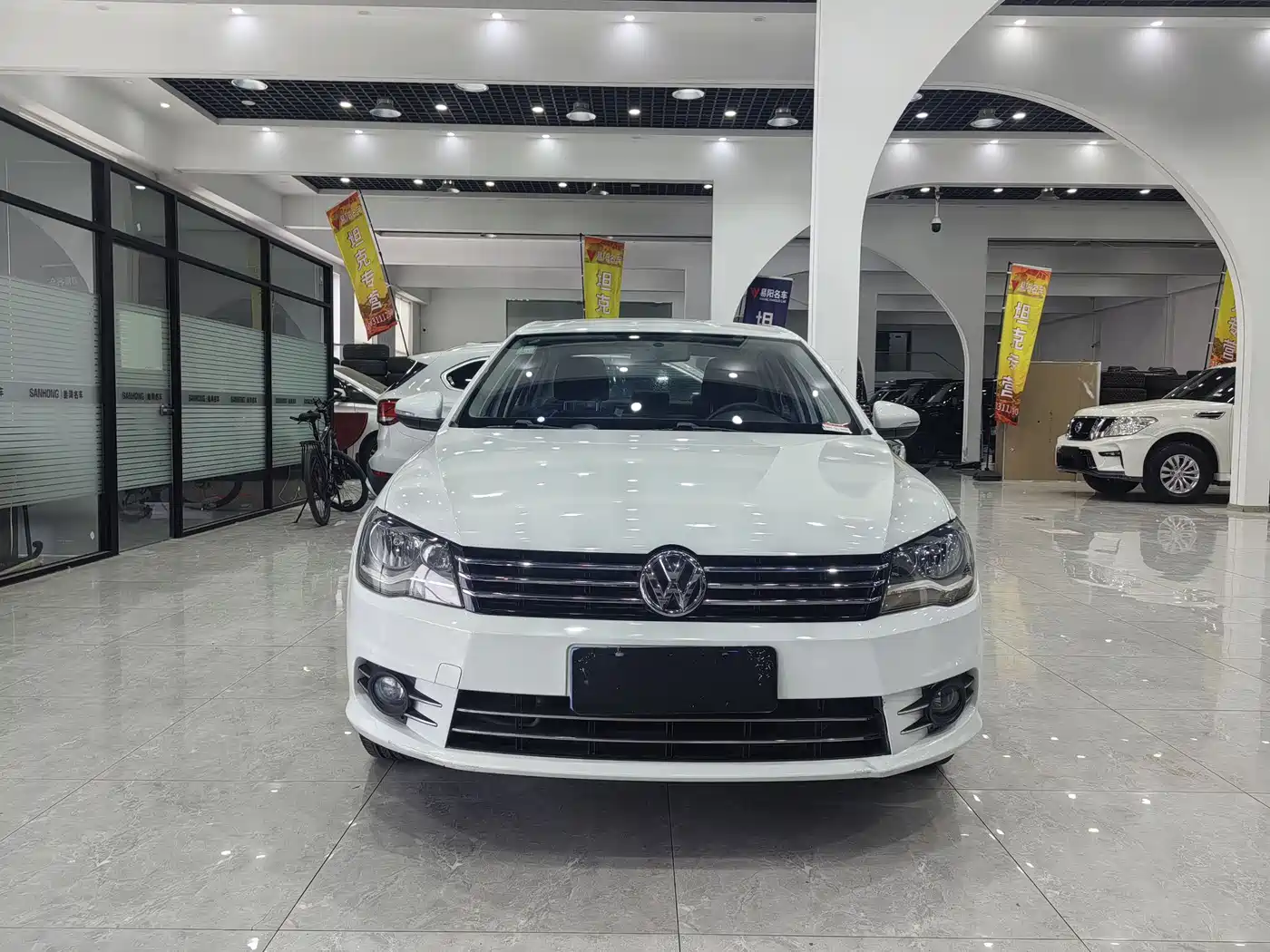 Volkswagen Bora 2015 Quality Edition 1.6L Manual Fashion фото 2