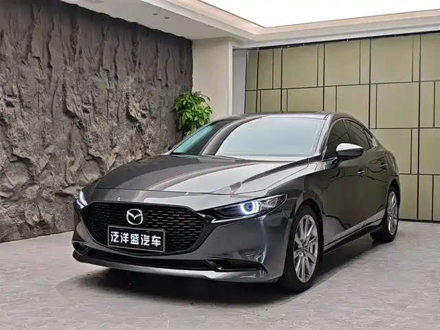 MAZDA 3 ANGKESAILA