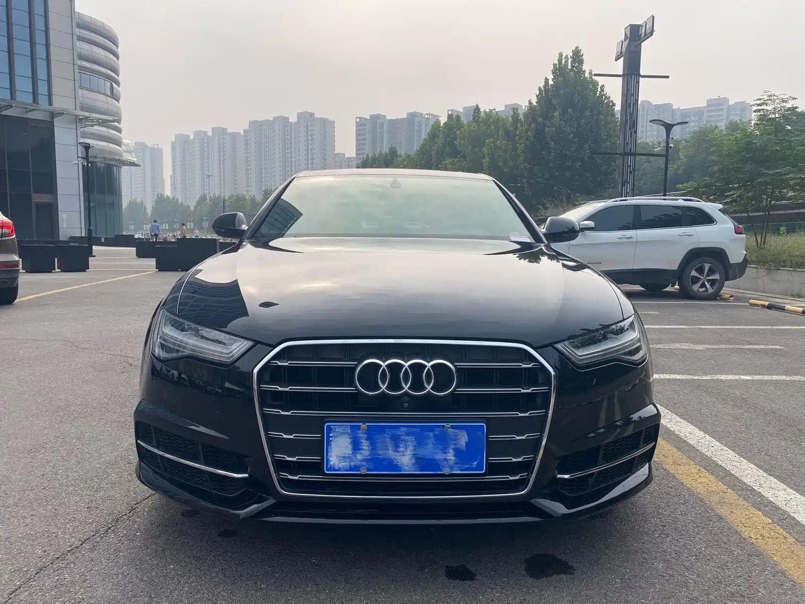 صورة 3 - Audi A6L