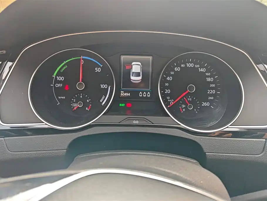 Volkswagen Magotan GTE Plug-in Hybrid 2020 GTE Luxury фото 14