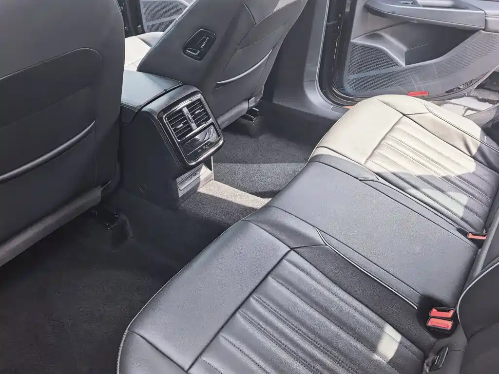 Фото 6 - Volkswagen Passat