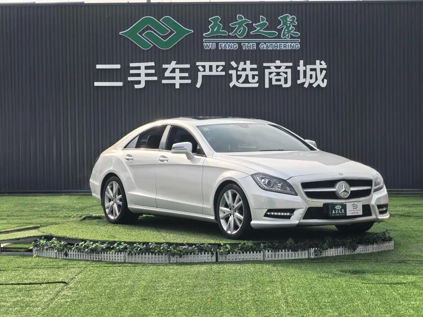 Mercedes-Benz CLS 2012 CLS 300 CGI фото 3