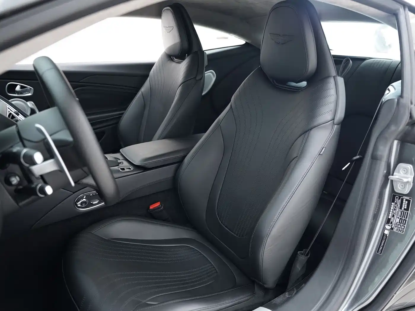 Aston Martin DB11 2021 2020 4.0T V8 Coupe