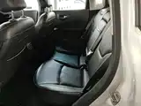 Фото 17 - Jeep Compass