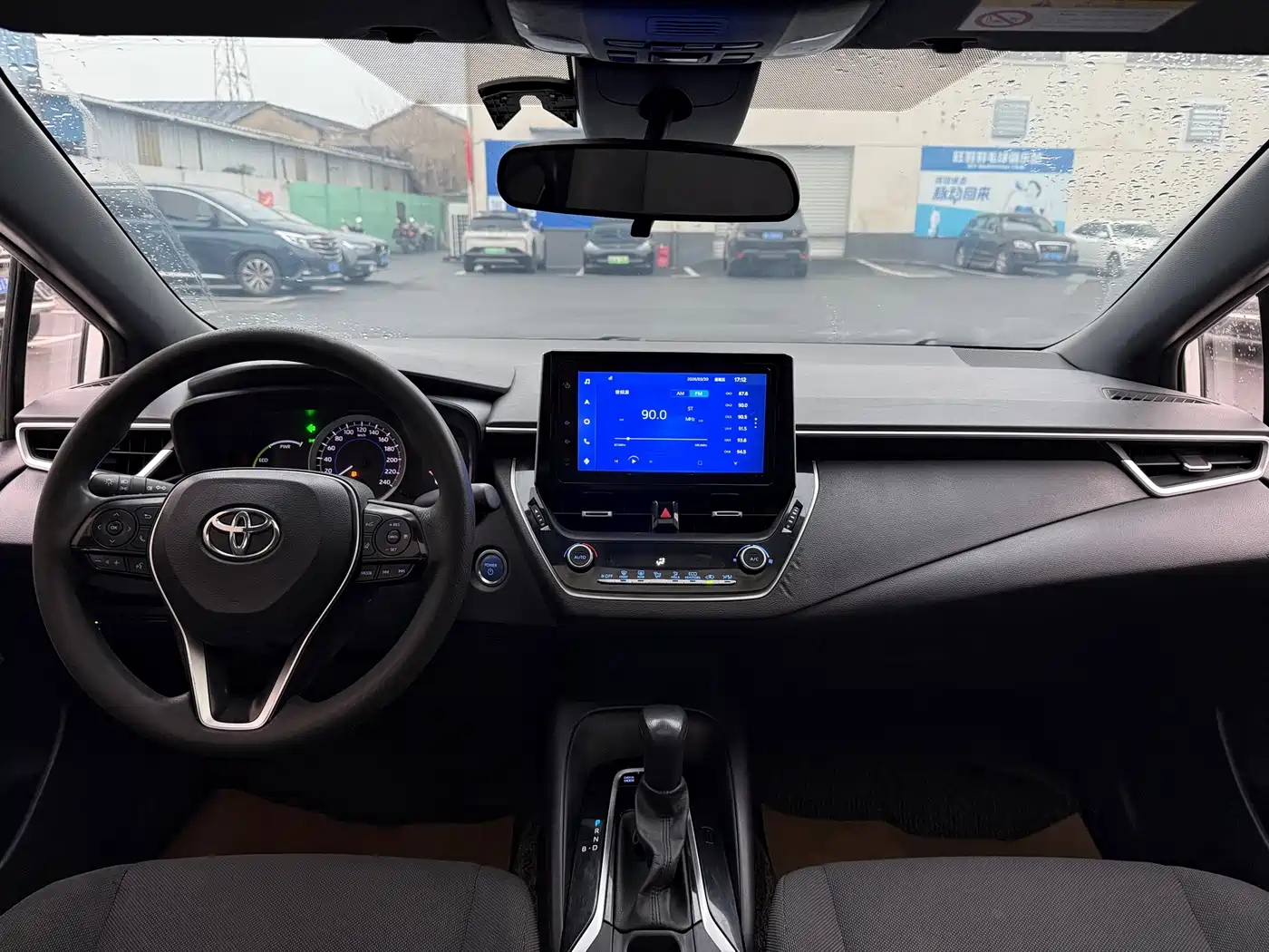 Toyota Levin 2022 Dual Engine 1.8H E-CVT Luxury Edition фото 6