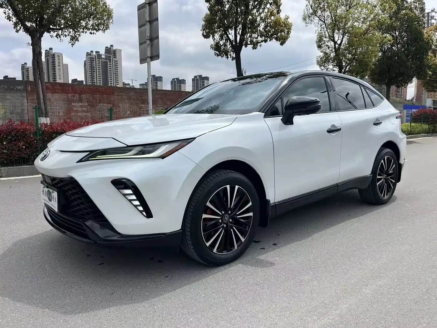 Toyota Venza 2022 2.0L CVT 2WD Premium