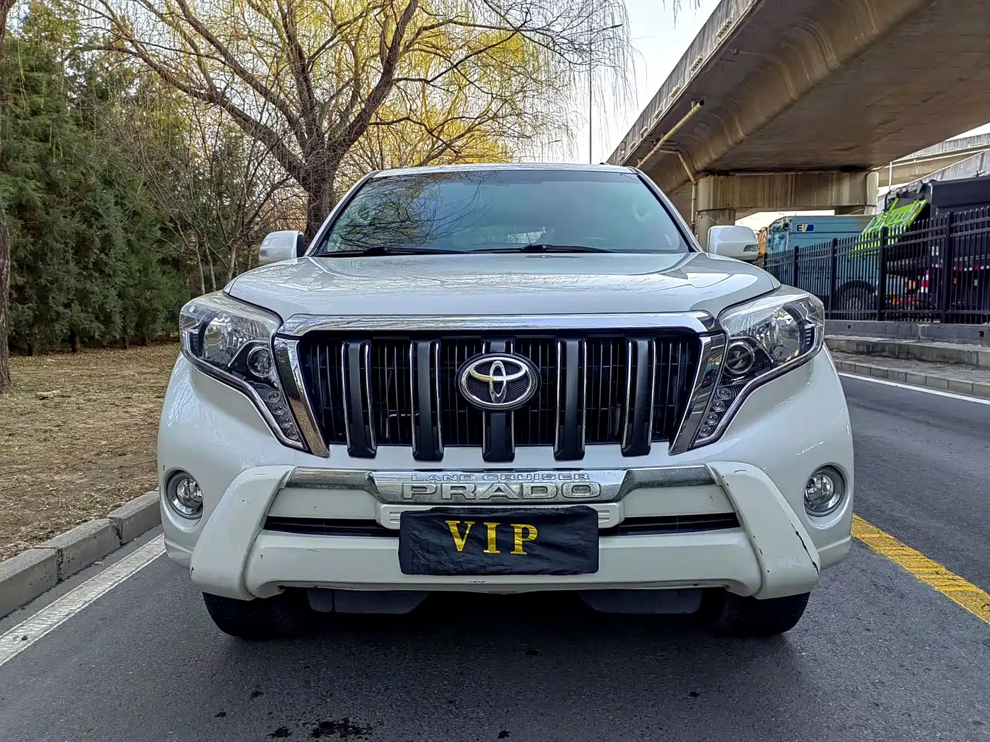 Toyota Prado 2015 2.7L Automatic Standard фото 2