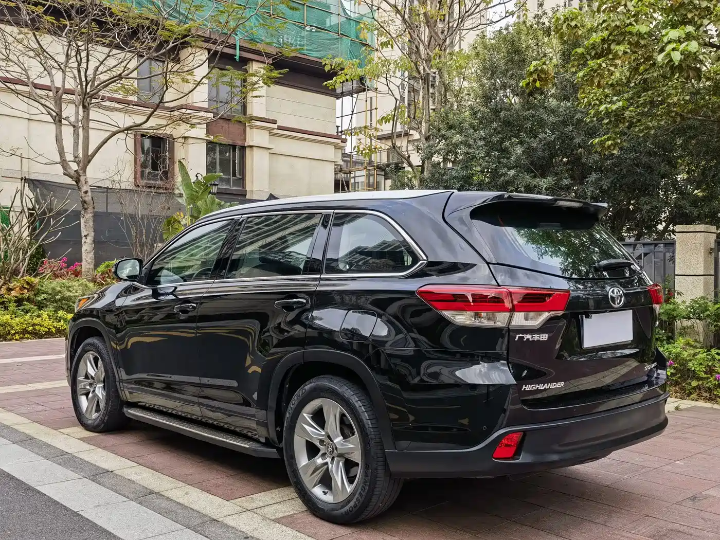 Toyota Highlander 2018 2.0T 4WD Luxury 7-seater China VI фото 5