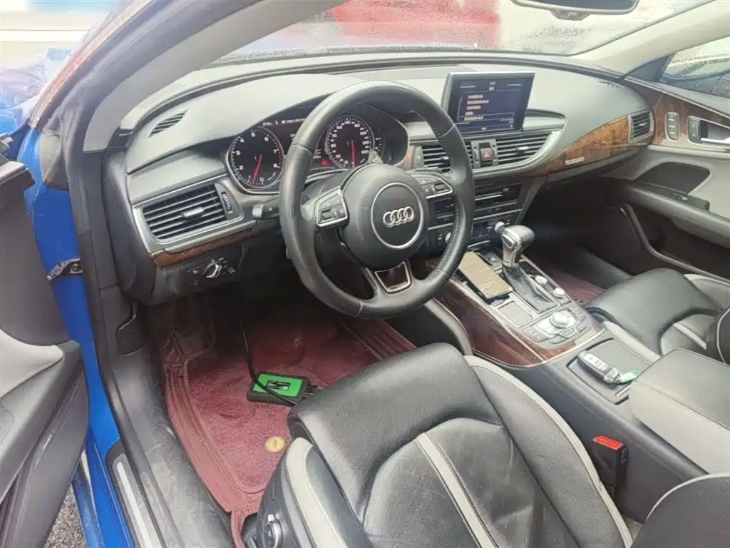 Audi A7 2014 50 TFSI quattro Comfort Edition фото 10