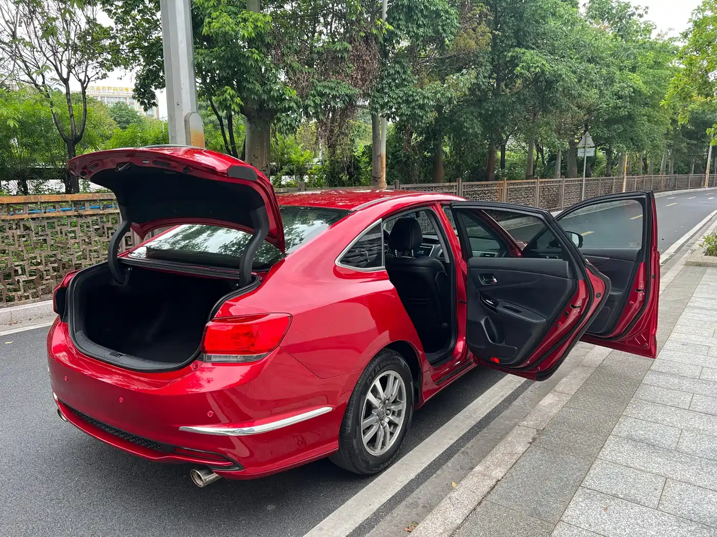 Honda Spirior 2017 2015 2.0L Premium Edition