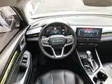 Фото 11 - Roewe i5