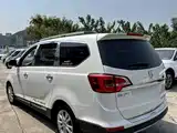 Фото 4 - Baojun 730