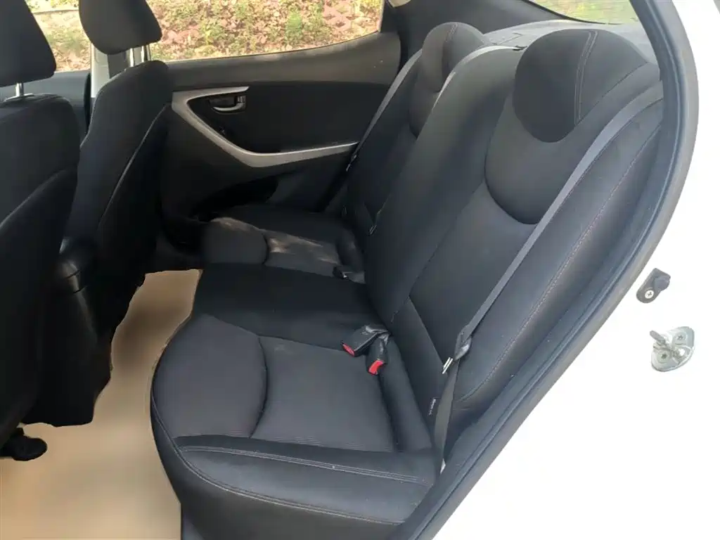 Hyundai Langdong 2016 2016 1.6L Automatic Smart Edition