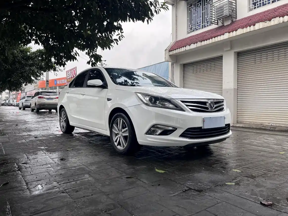 Changan Eado 2015 2015 1.6L Manual Elite (China IV)