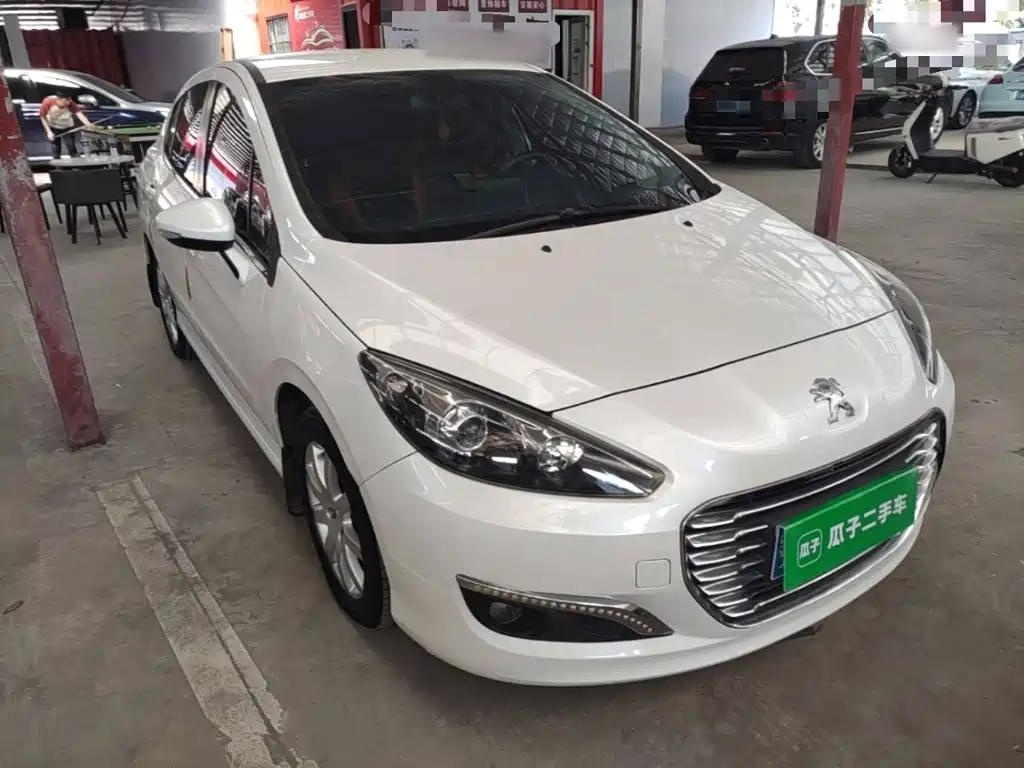 Peugeot 308 2015 2013 Model 1.6L Automatic Superior Style