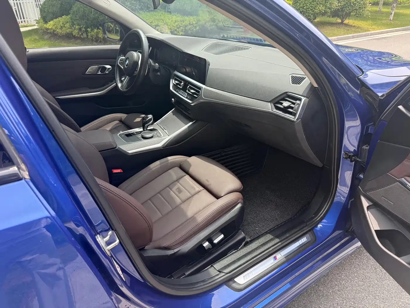 BMW 3 Series 2020 Facelift 325i M Sport Night Edition фото 13