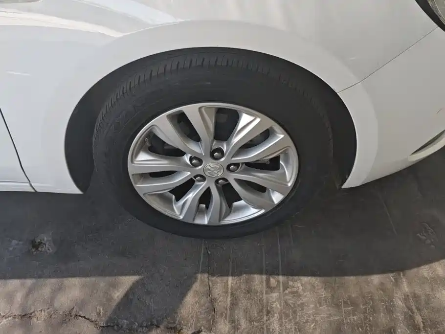 Buick Excelle 2022 2021 Facelift Exemplar 1.5L Auto Elite