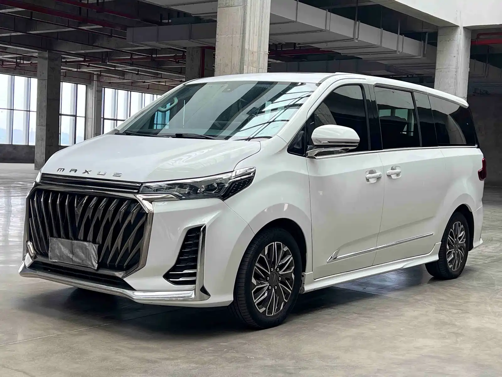 Фото 2 - Maxus G20
