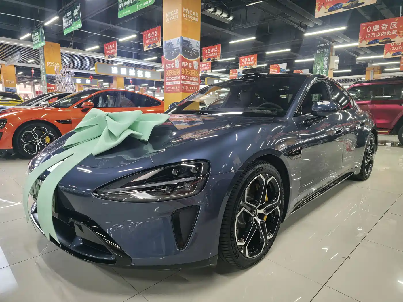 Xiaomi SU7 2024