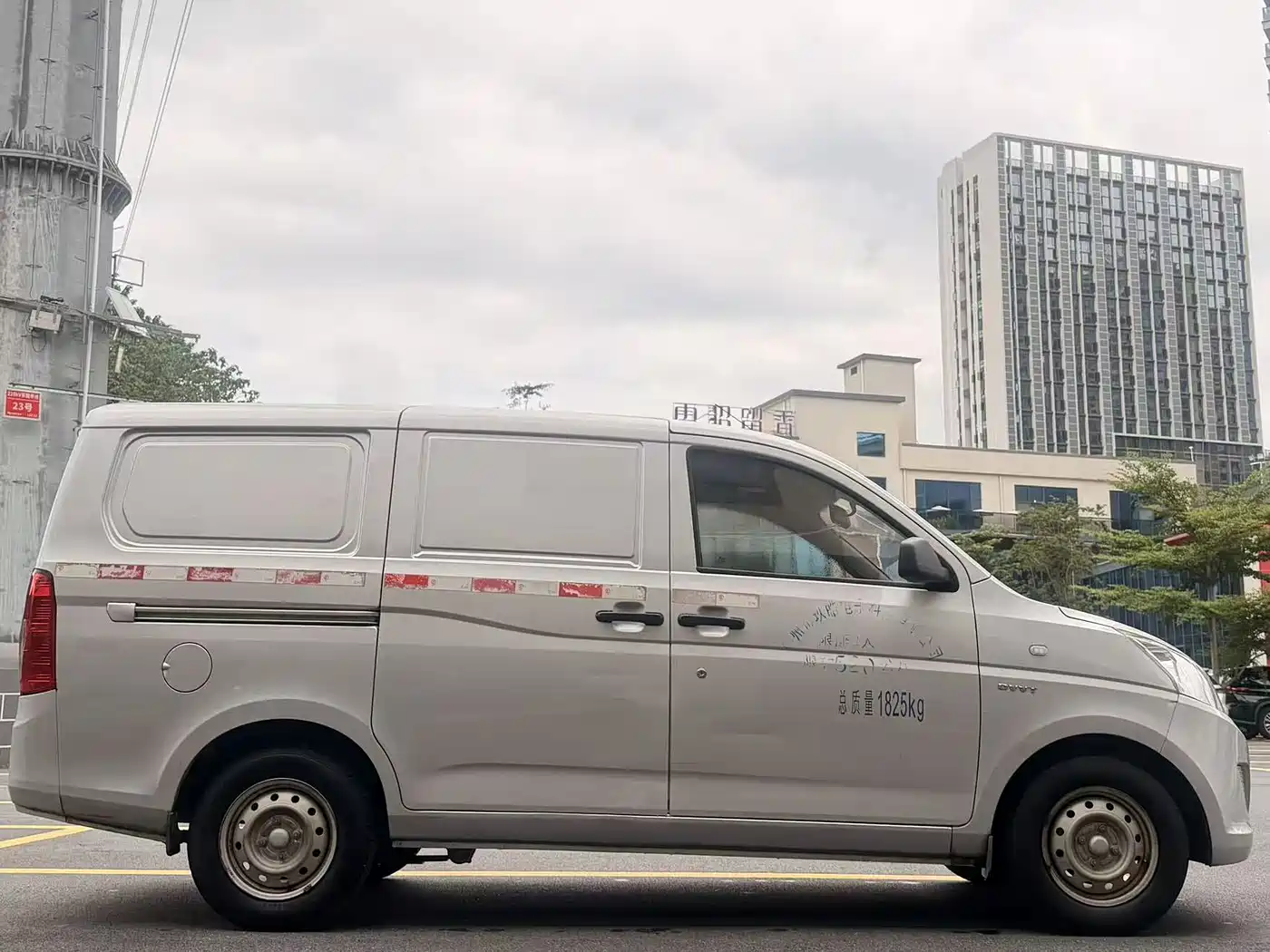 Wuling Motors Wuling Rongguang V 2018 2018 1.5L Standard