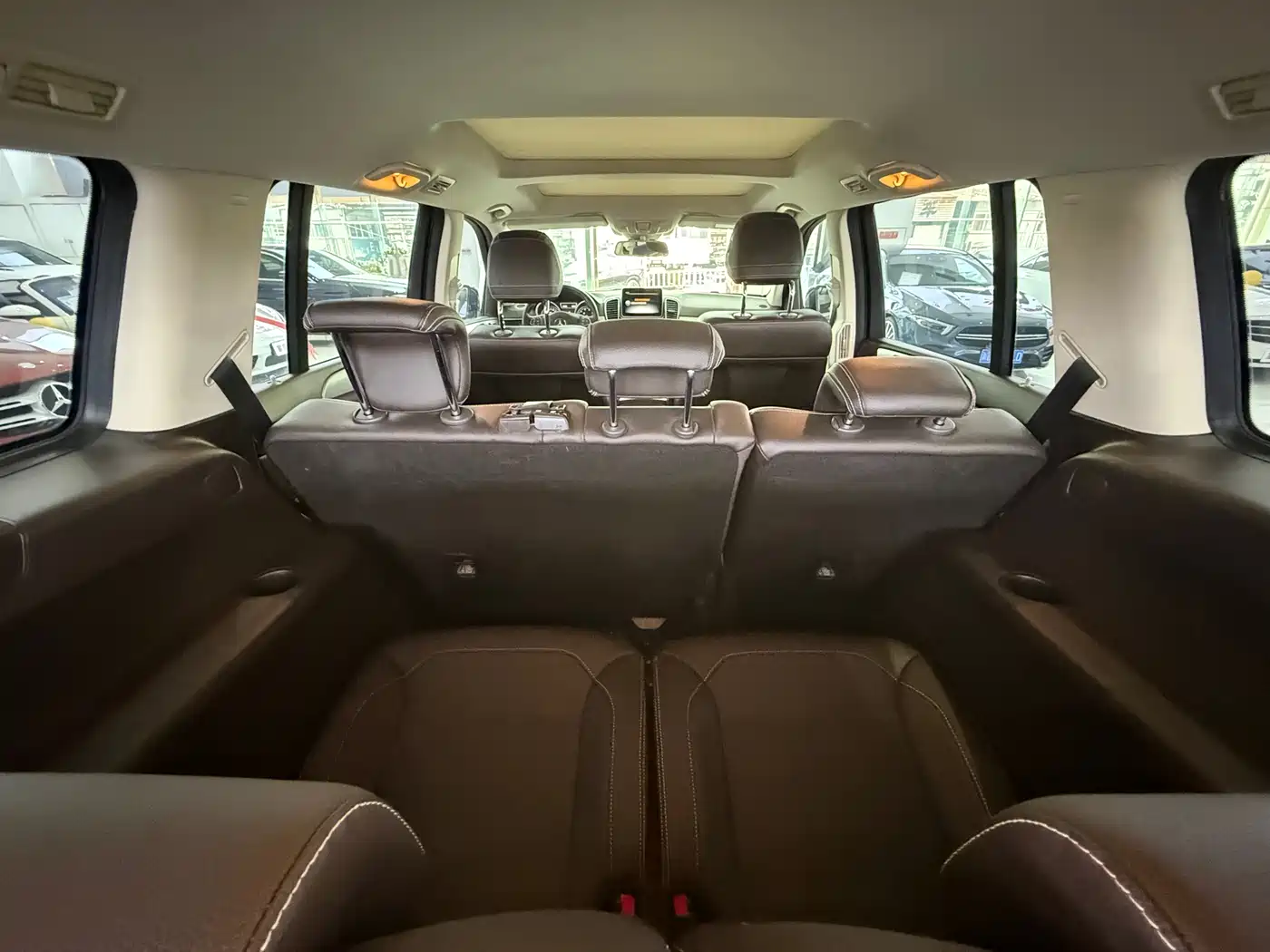Mercedes-Benz GLS 2017 GLS 400 4MATIC Dynamic фото 15