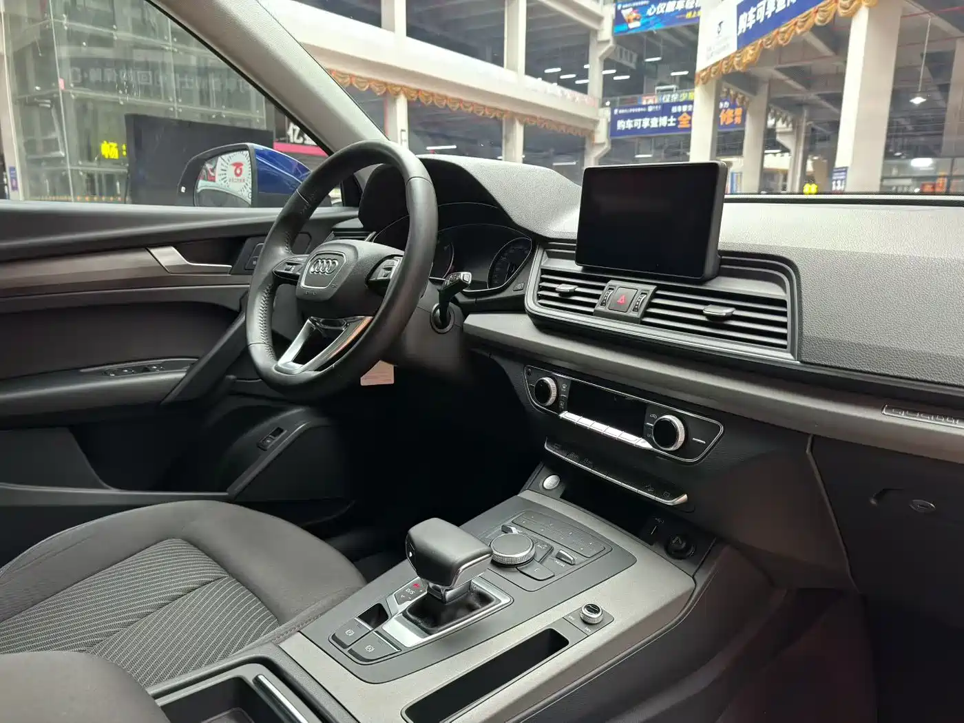 Audi Q5L 2018 40 TFSI Premium Progressive China VI фото 6