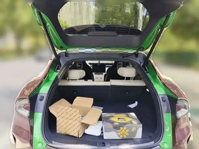 Xiaomi Auto Xiaomi YU7 2025 Ultra Long Range High Performance AWD Max Edition — фото 5