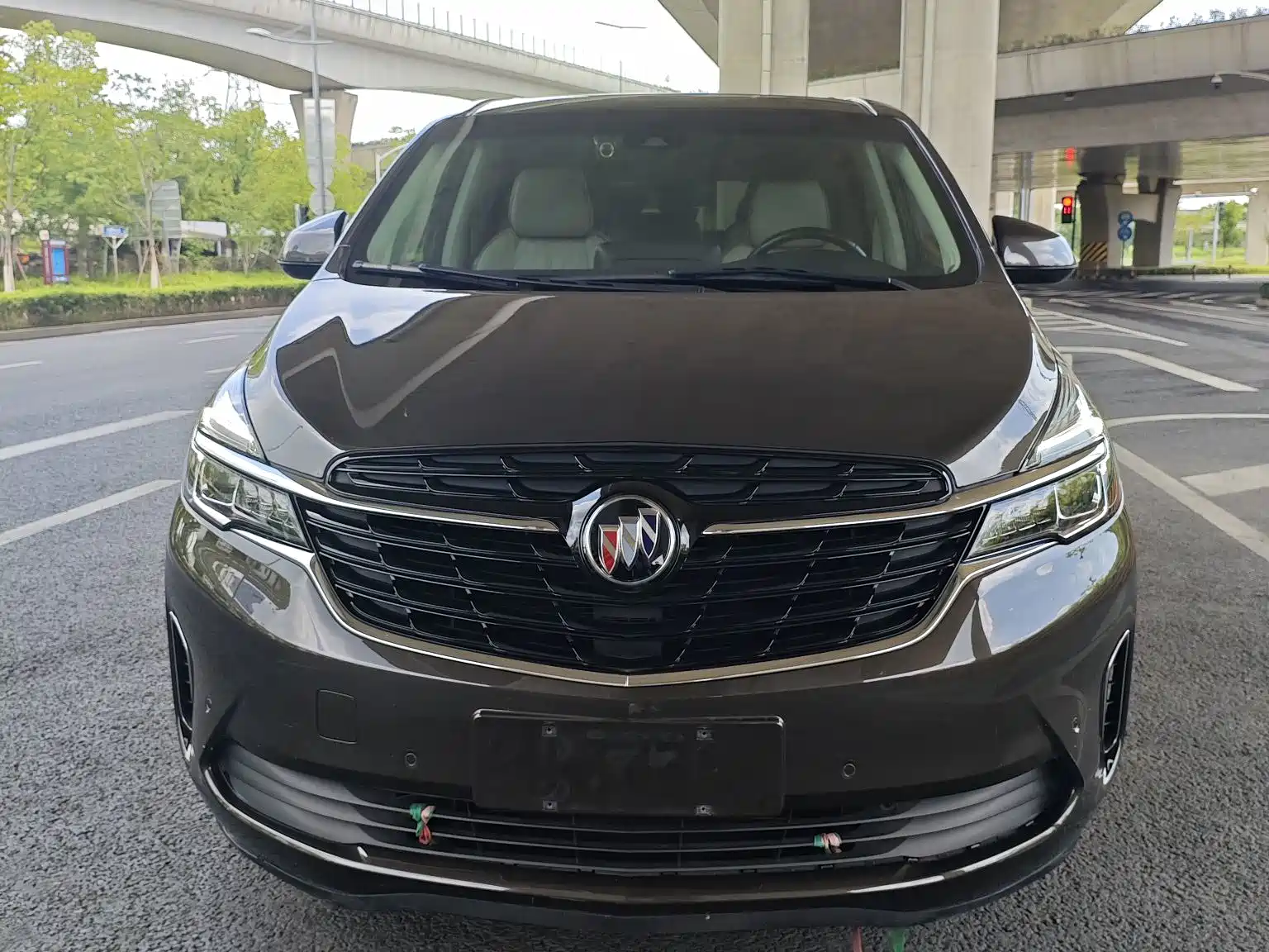 Фото 2 - Buick GL8