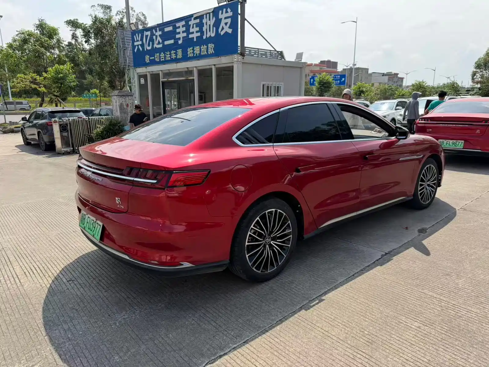 Фото 9 - BYD Han