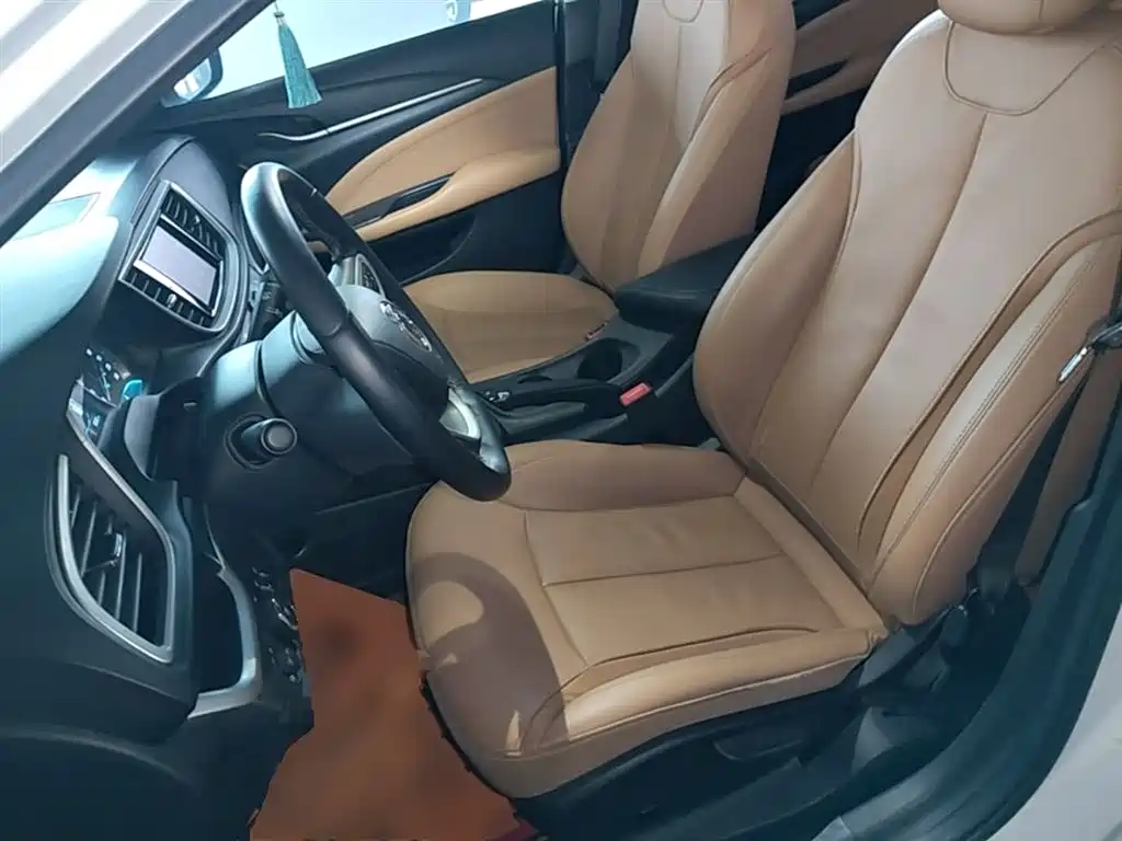 Buick Excelle 2019 18T Automatic Connected Flagship (China V) фото 15