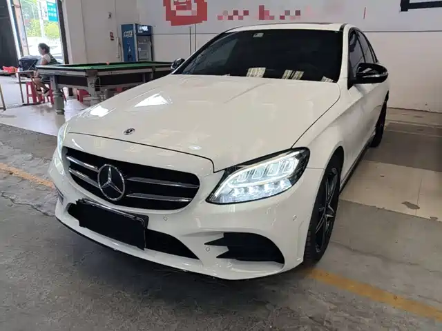 Mercedes-Benz C-Class 2020