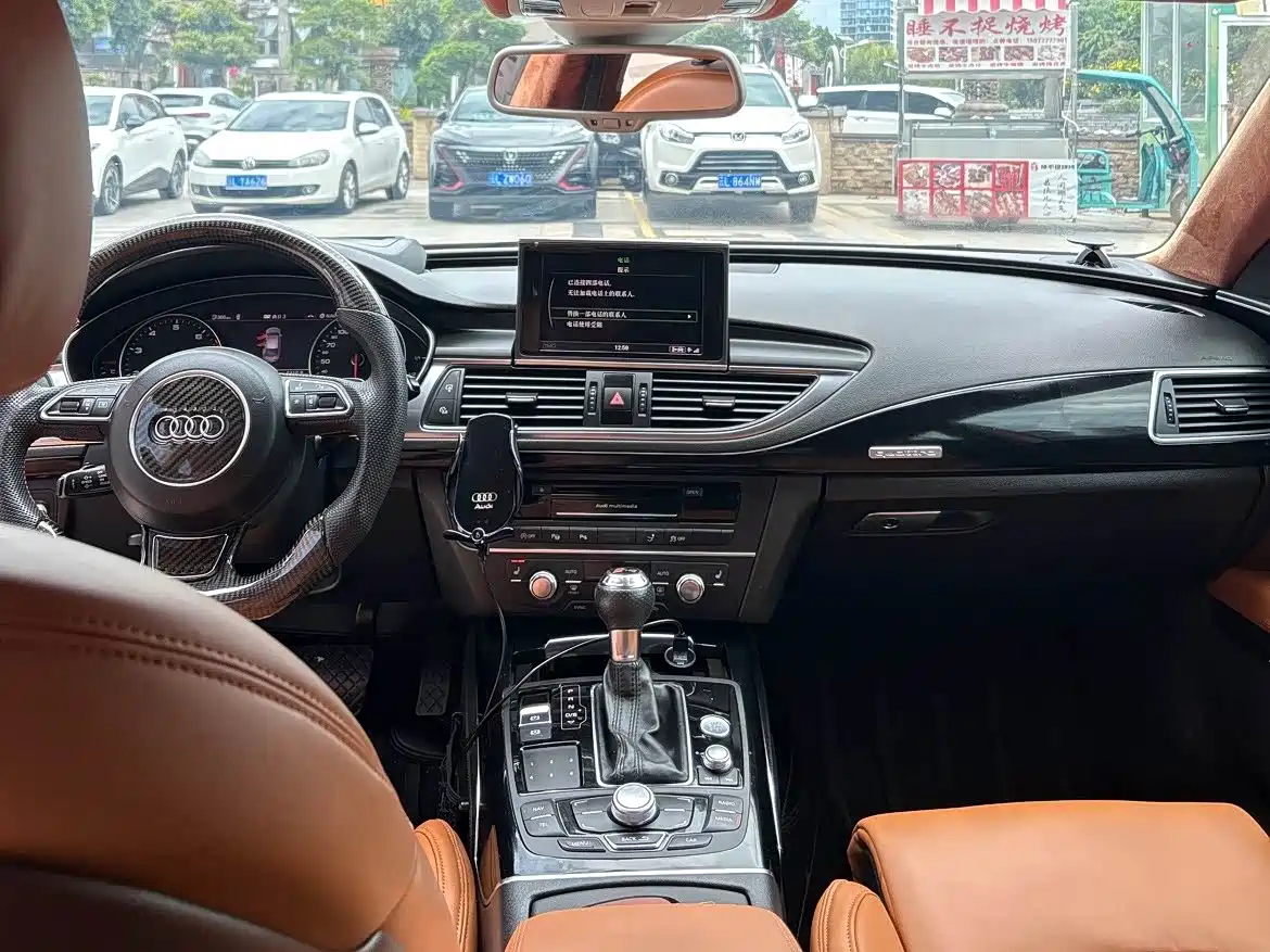 Audi A7 2012 2012 3.0TFSI quattro Luxury Model
