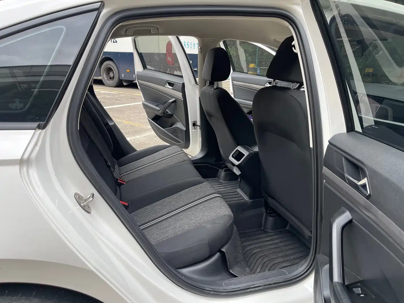 VOLKSWAGEN Lavida Pure Electric