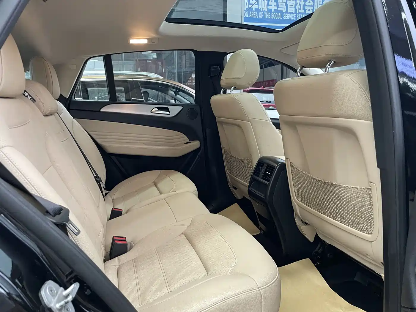 Mercedes-Benz GLE Coupe 2015 GLE 320 4MATIC Coupe SUV фото 7