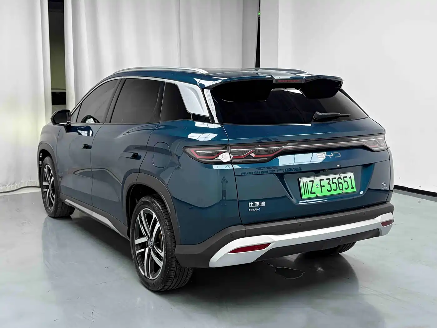 BYD Song L DM-i 2025 2024 112km Leading Edition