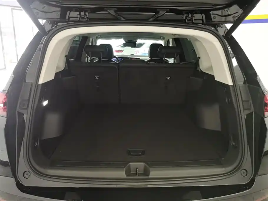 Buick Envision Plus 2025 2025 Enclave Plus 28T 2WD Platinum Edition