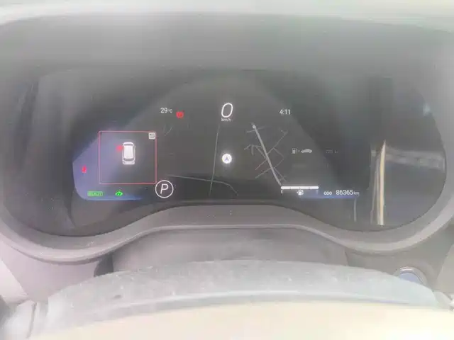 Toyota Granvia 2023 2.5L Hybrid Flagship VIP Edition — фото 4