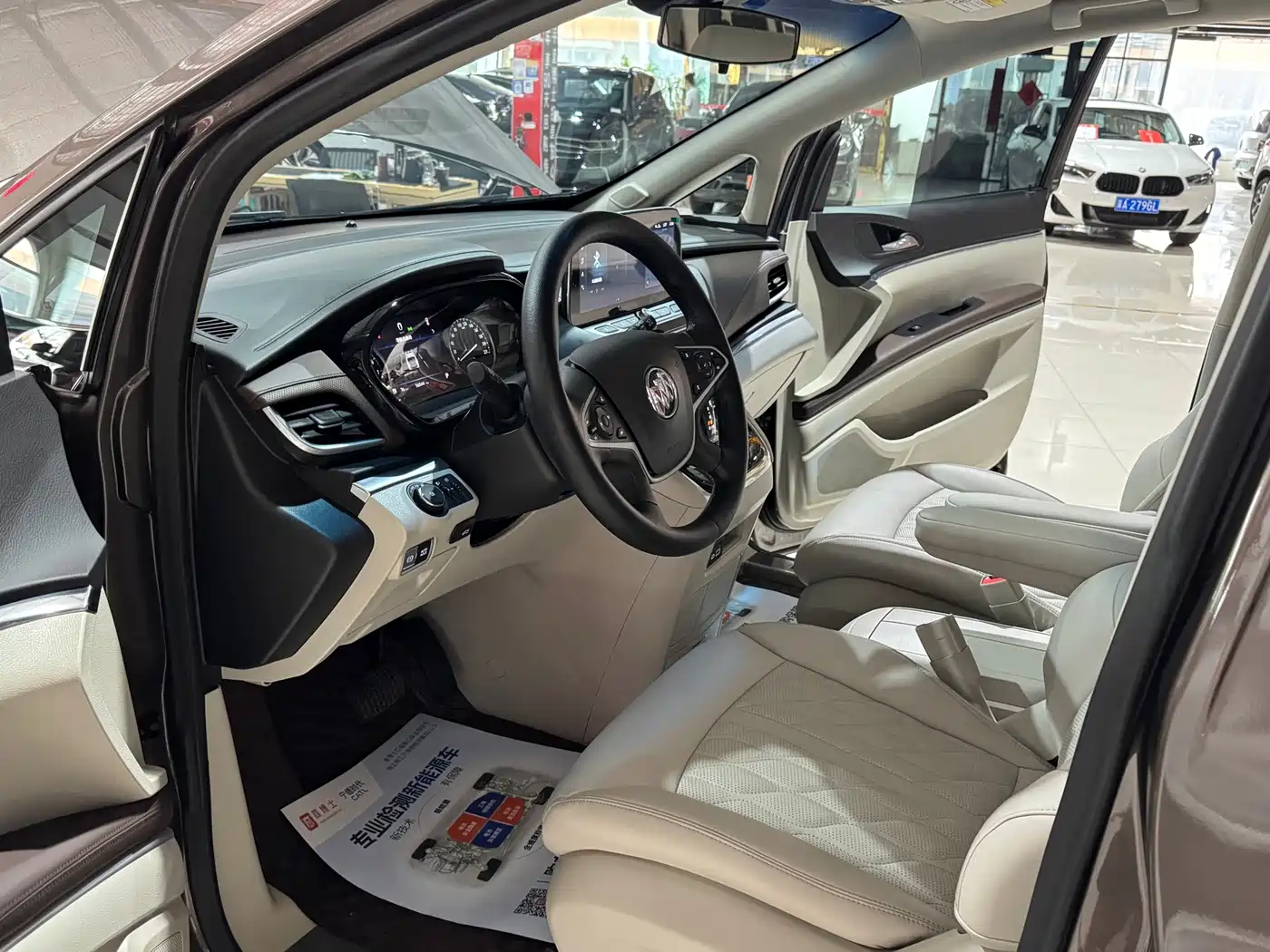 Buick GL8, миниатюра 8