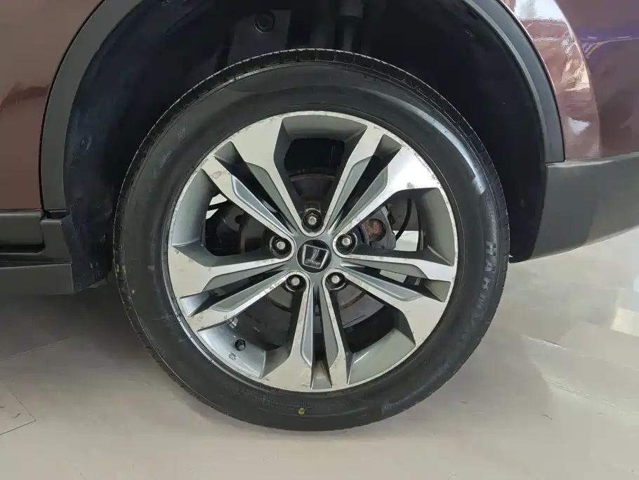 Luxgen U6 SUV 2016 2015 1.8T Innovation Upgrade