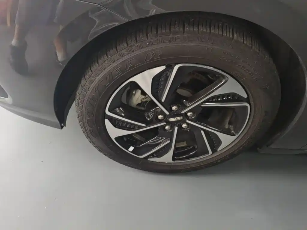 Lincoln Z 2022 2022 Model iCool Premium Edition