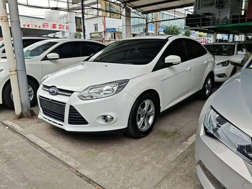 Ford Focus 2015 2012 Sedan 1.6L Automatic Trend